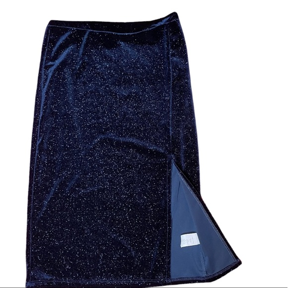 paperoc Dresses & Skirts - Ultraviolet Blue Velour Sparkly Midi Pencil Skirt